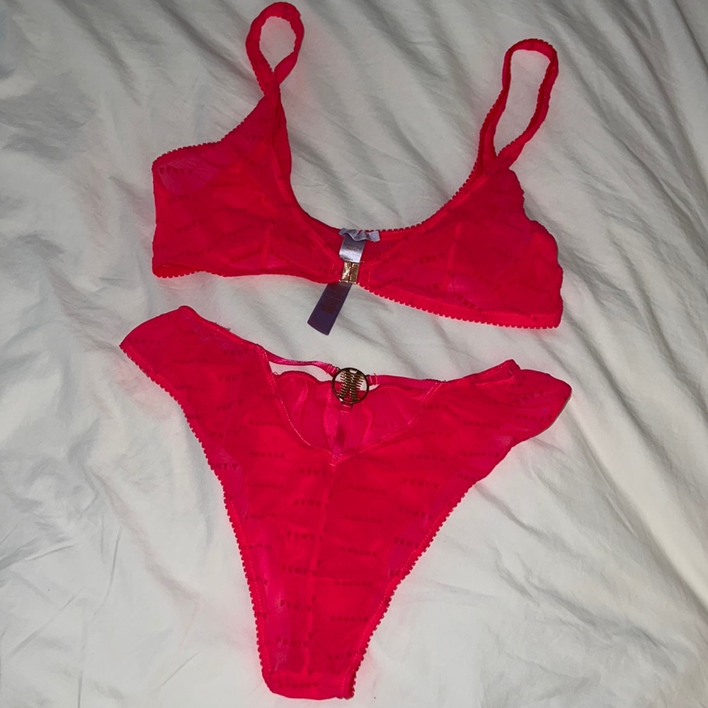 Savage X Fenty set